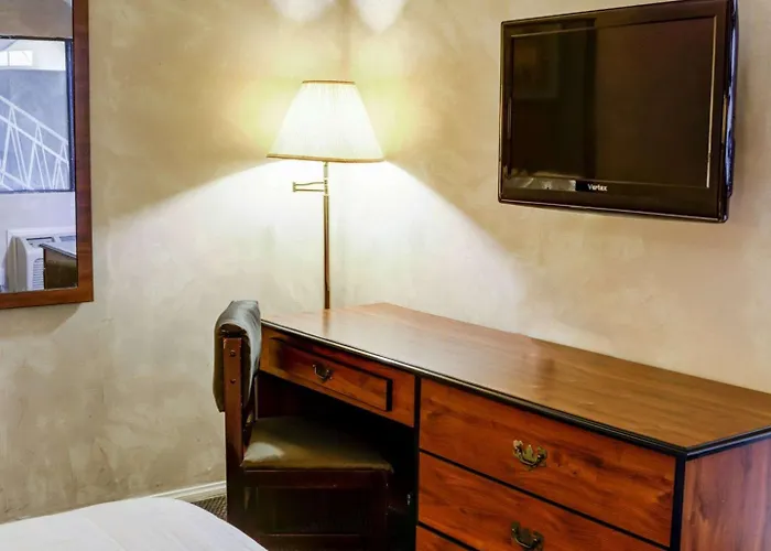 Rodeway Inn Near Venice Beach