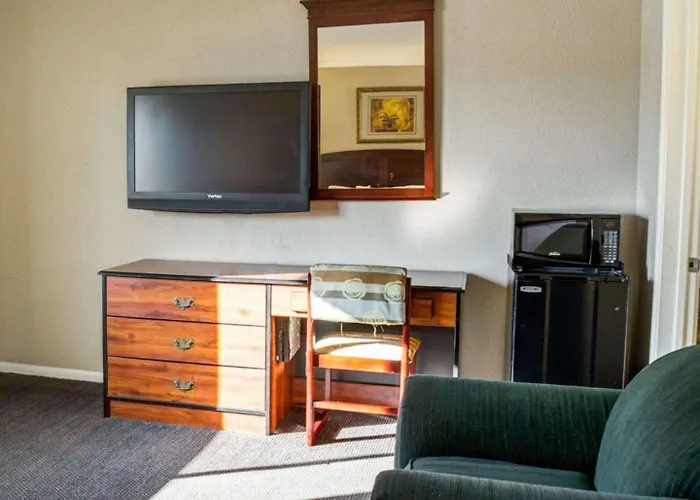 Rodeway Inn Near Venice Beach