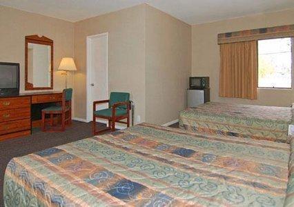 Inn Rodeway Near Venice 3*